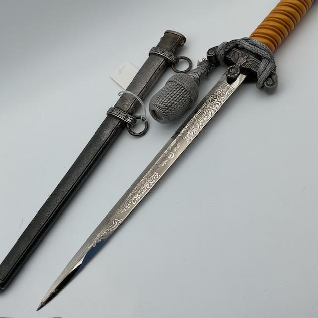 Army Dagger Etched Blade.