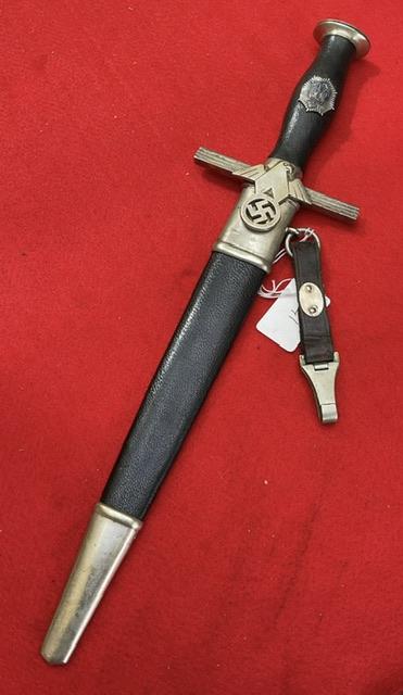 1ST Pattern RLB Leaders Dagger
